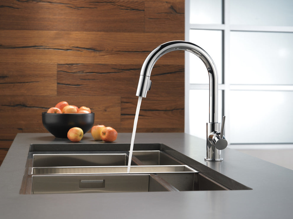 Delta Trinsic Single Handle Pull-Down Kitchen Faucet, Polished Chrome