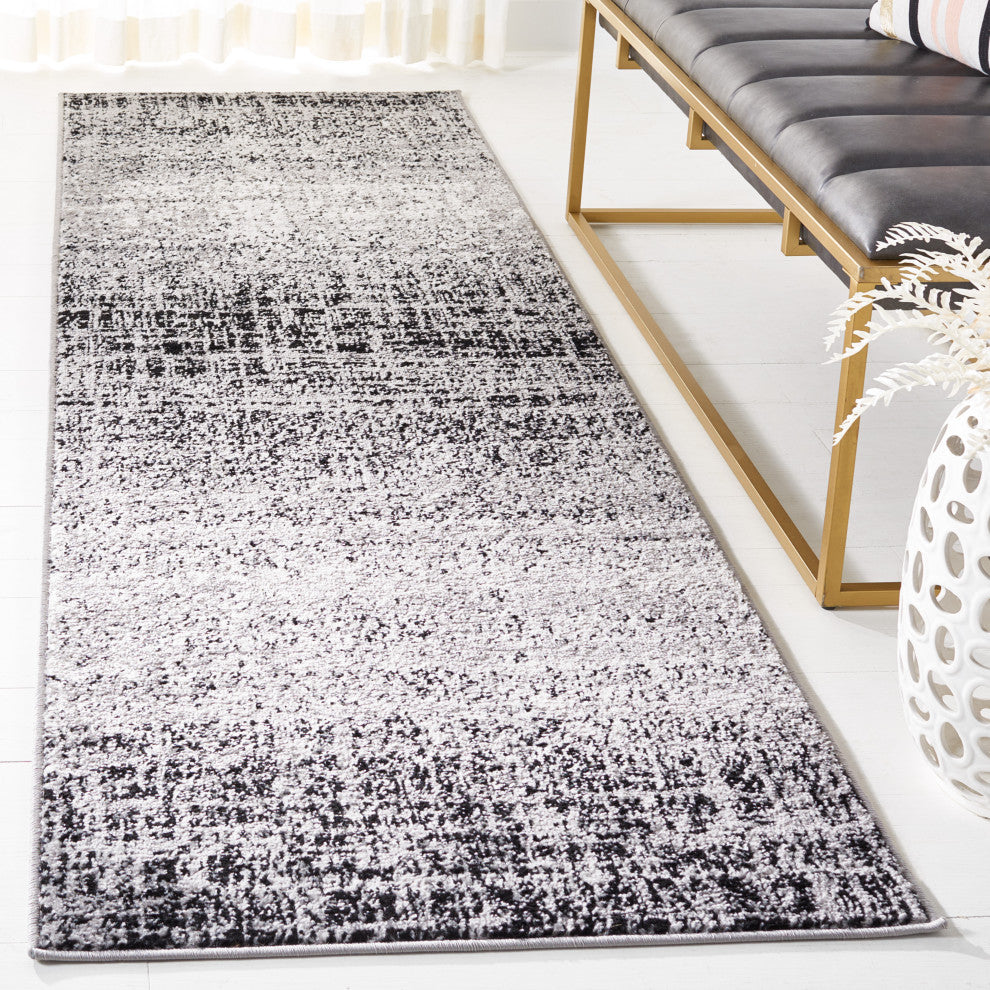 Safavieh Adirondack Collection, ADR116 Rug, Silver/Black, 2'6"x8'