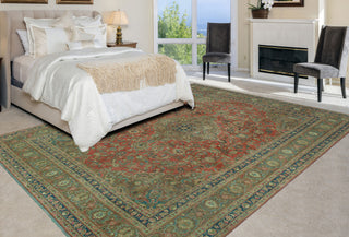 Fine Vintage Distressed Naya Rust/Brown Rug, 9'6x12'6