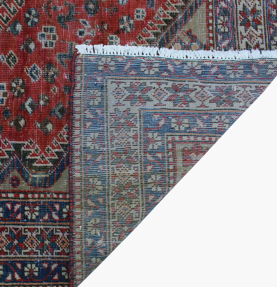 Vintage Distressed Mcarthur Red Rug, 6'9x9'9