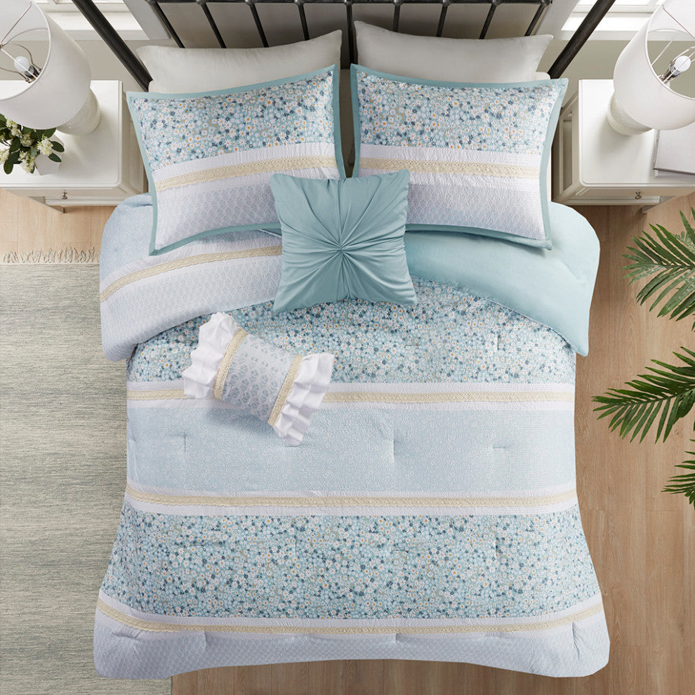 Madison Park Caralie 5 Piece Seersucker Comforter Set With Throw Pillows