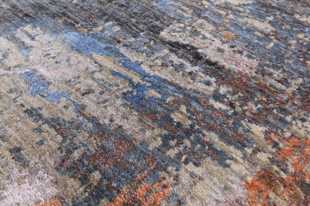 Abstract Wool and Silk Hand Knotted Rug 6' 1" X 9' 1" Q8891