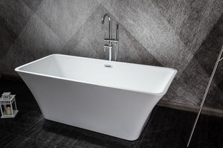 Lexora Vinter 59" Freestanding Bathtub With Chrome Drain