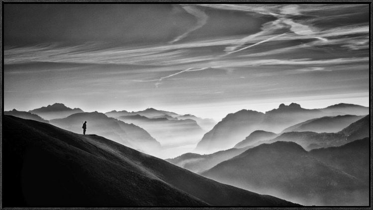 Hunter In The Fog Bw, 40"x22"