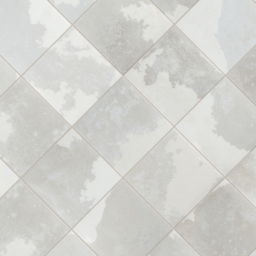 Kings Tradition Square Porcelain Wall Tile Sample, Silver