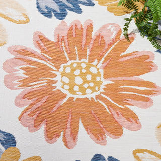 Safavieh Sunrise Collection SUN689 Indoor-Outdoor Rug, Ivory/Rust Gold, 6'7" Square