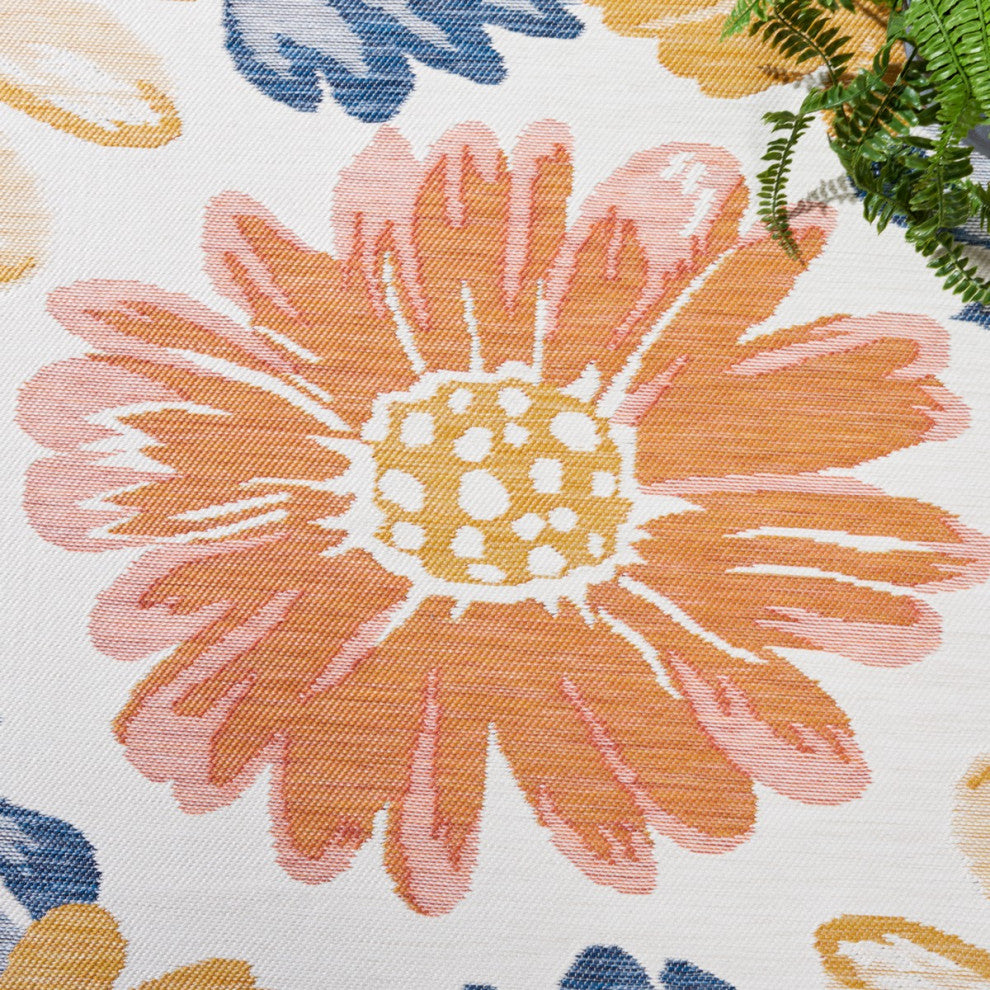 Safavieh Sunrise Collection SUN689 Indoor-Outdoor Rug, Ivory/Rust Gold, 6'7" Square