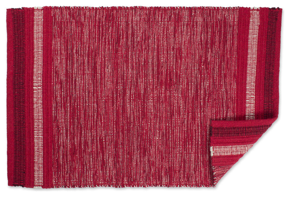 DII Varigated Red Recycled Yarn Rug 2'x3'