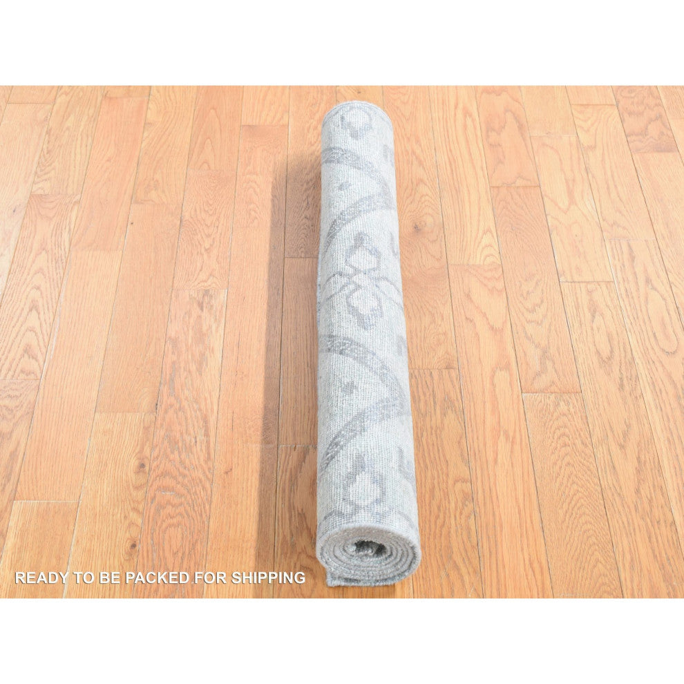 Gray, Modern Design Silk and Wool Hand Knotted Oriental Rug, 3'x5'2"