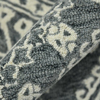 Boscage Ilford Area Rug, Gray, 5' x 7'6", Geometric