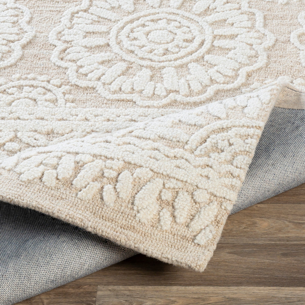 Surya Izmir IZM-2304 Traditional Area Rug, 6' x 9' Rectangle