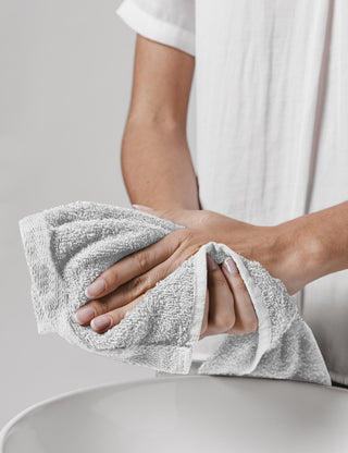 Organic Cotton Feather Touch Quick Dry Wash Cloth, White, Pack 12