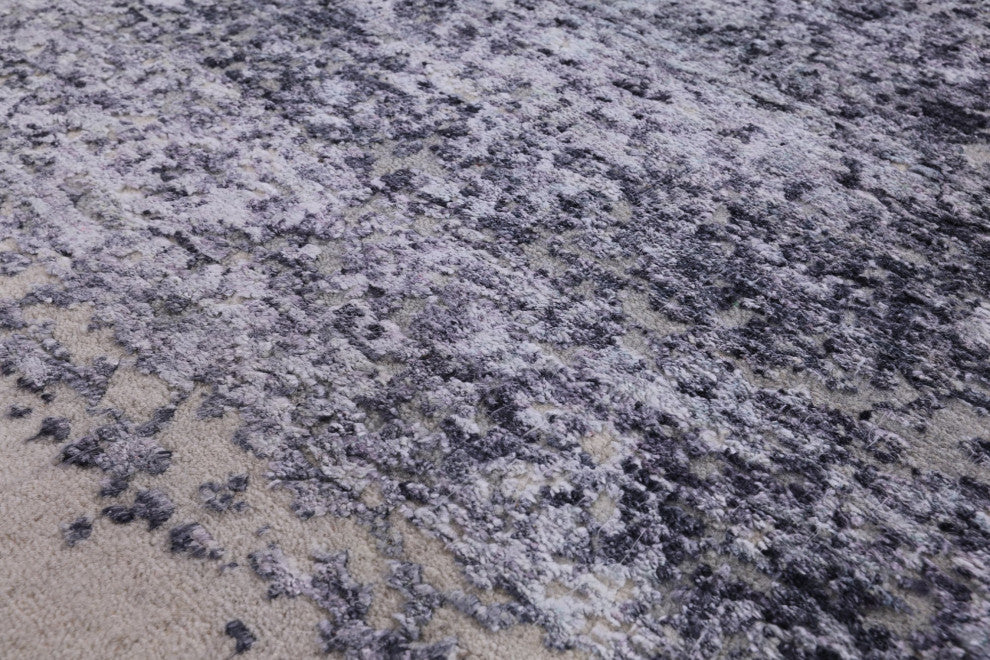 7' 10" X 10' 1" Modern Hand Knotted Wool and Silk Rug Q7216