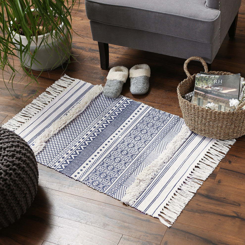 French Blue Printed Off-White Hand-Loomed Shag Rug 2x3 ft.