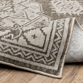Iris Two-Tone Triple Medallions Grey/ Light Grey Area Rug 7'10" x 10'10"