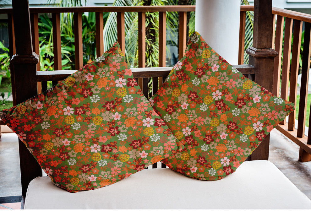Succulent Garden Indoor/Outdoor Throw Pillow, Scallion, 18"x18"