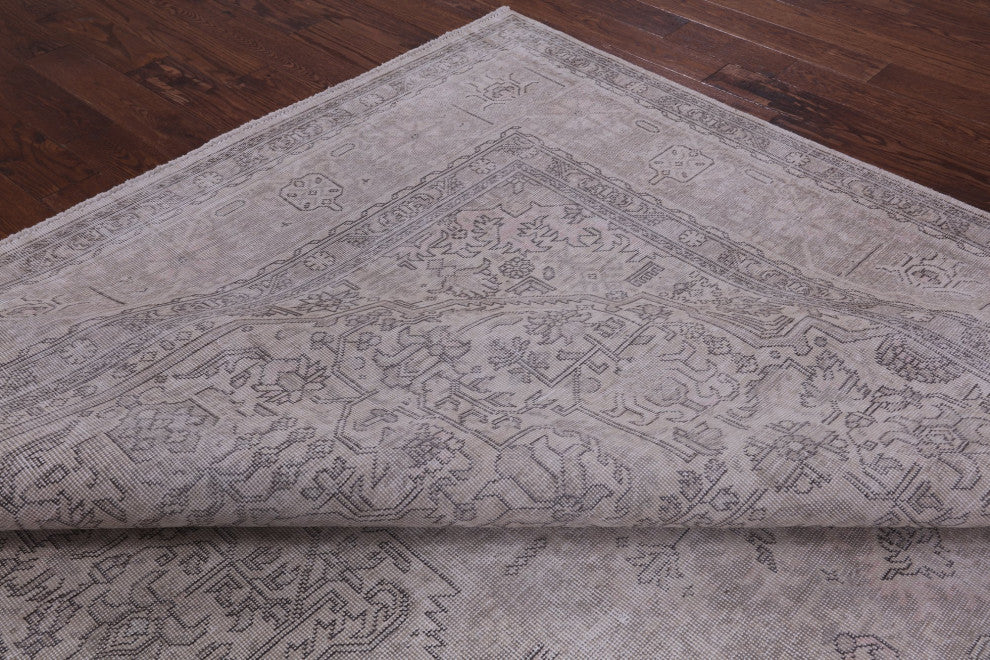 9' 6" X 12' 1" Hand Knotted Persian Vintage White Wash Rug Q8507