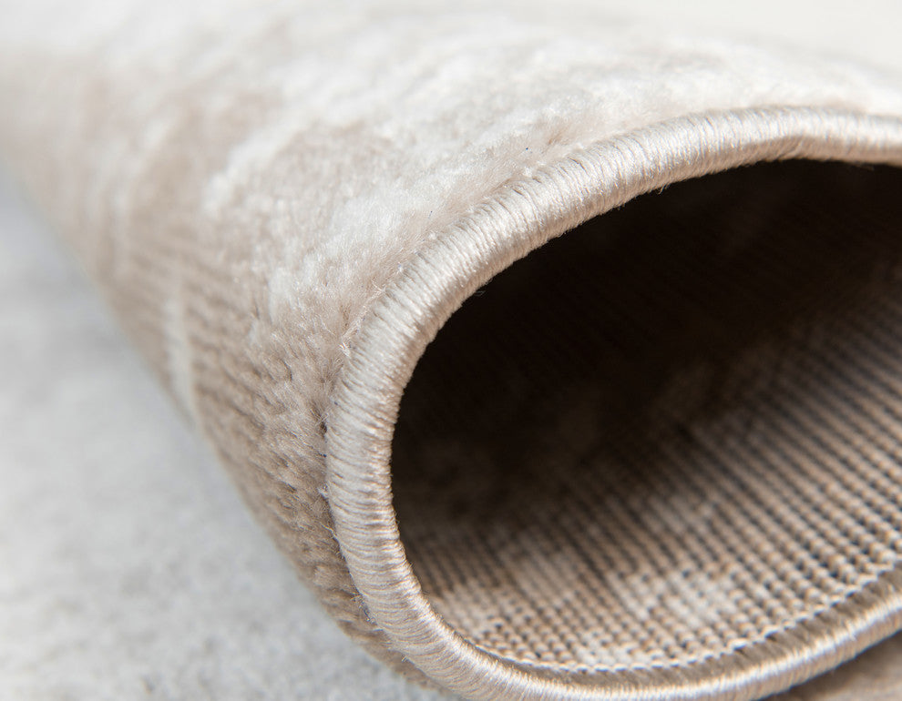 Unique Loom Beige Grand Sofia 2' 0 x 6' 7 Runner Rug