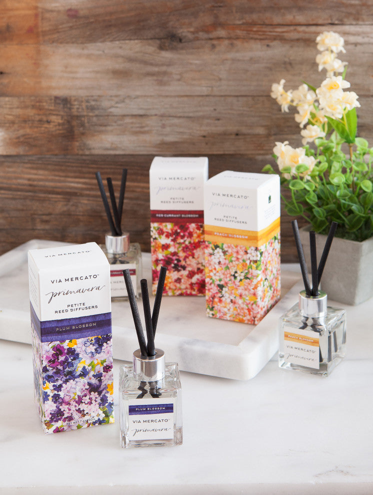 Via Mercato Primavera Petite Reed Diffuser- Red Currant Blossom