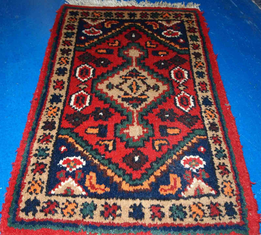 Handmade vintage Persian Hamadan rug 1.3' x 2' (41cm x 61cm) 1970s