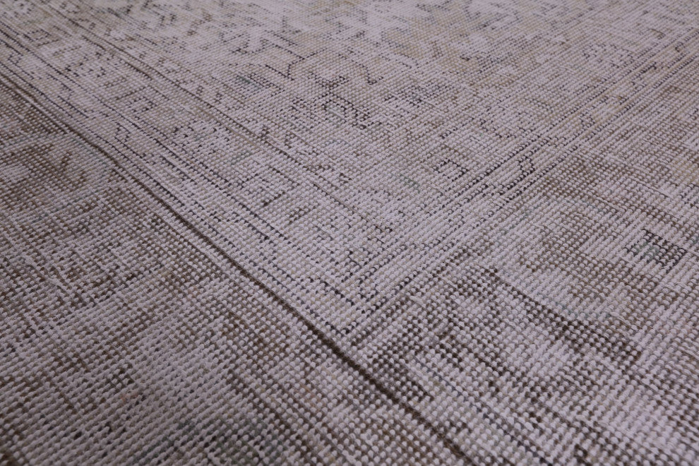 9' 9" X 12' 1" Handmade Persian Vintage White Wash Area Rug Q4636