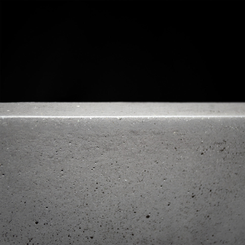 Ventana in Ash