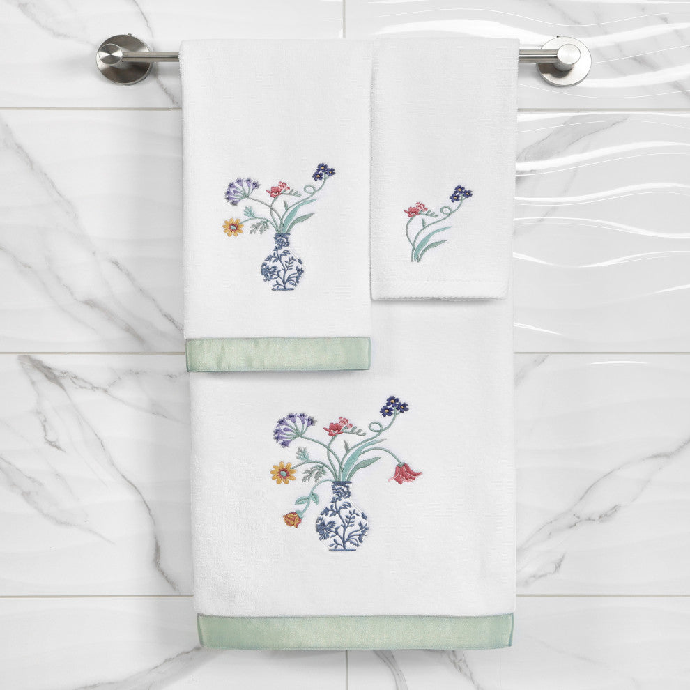 Linum Home Textiles 100% Turkish Cotton STELLA 2PC Emb Fingertip Towel Set