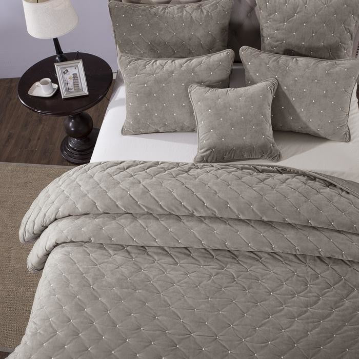 Beige Velvet Diamond Tuft Bedspread Set, Queen