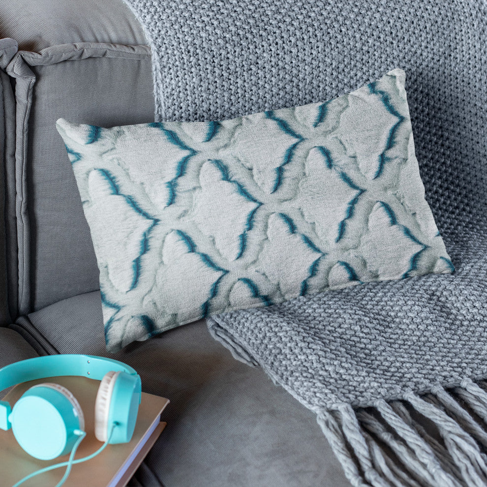 Plutus Light Blue Diamond Faux Fur Luxury Throw Pillow, Light Blue, 18" x 18"