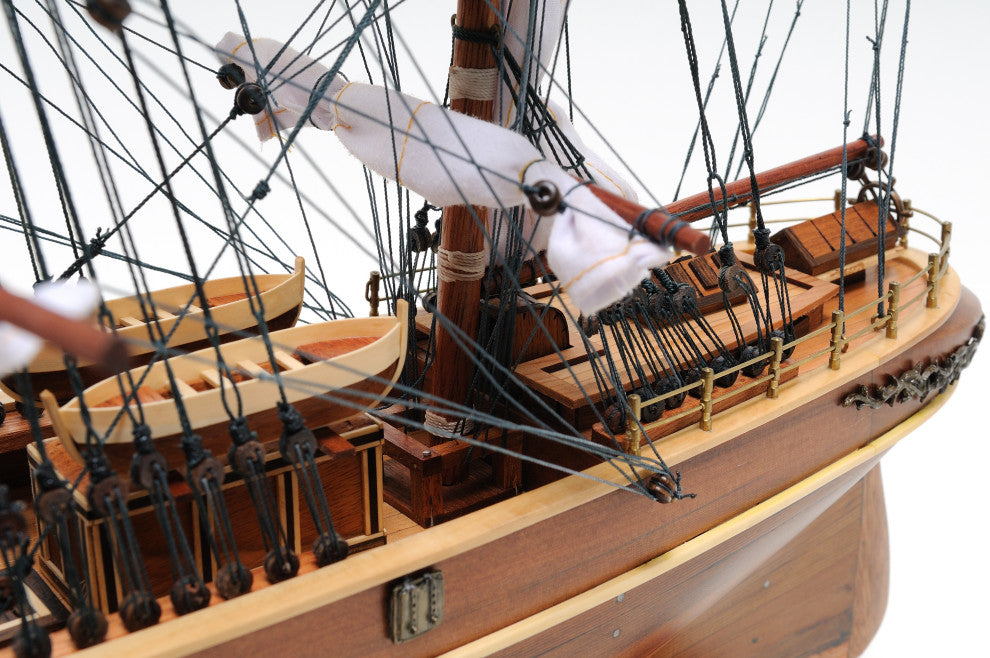 Cutty Sark Museum-quality Fully Assembled Wooden Model Ship