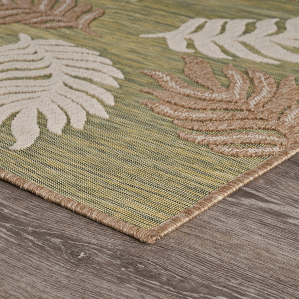 5' X 7' Green And Ivory Indoor Outdoor Area Rug