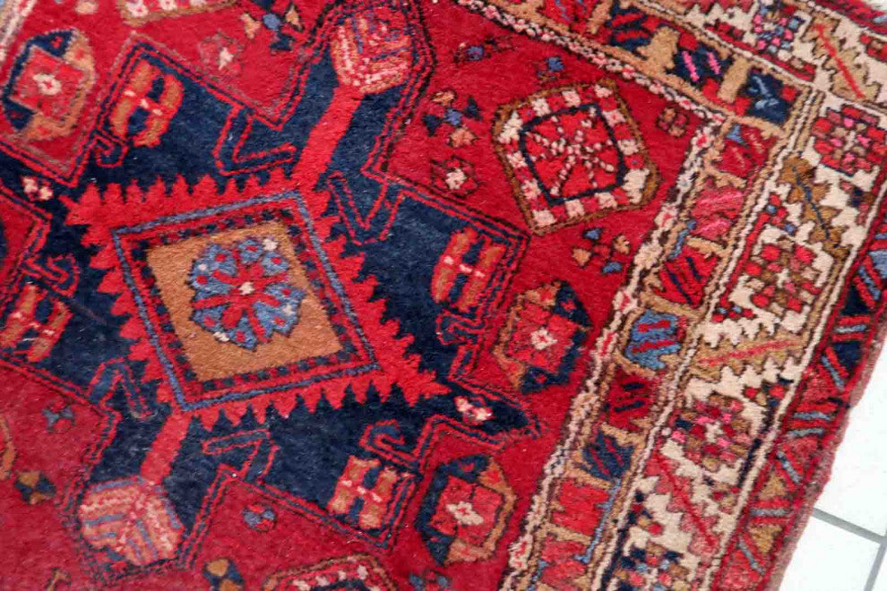 Handmade Vintage Persian Malayer Runner 3.5'x10.5', 108cmx321cm 1930s