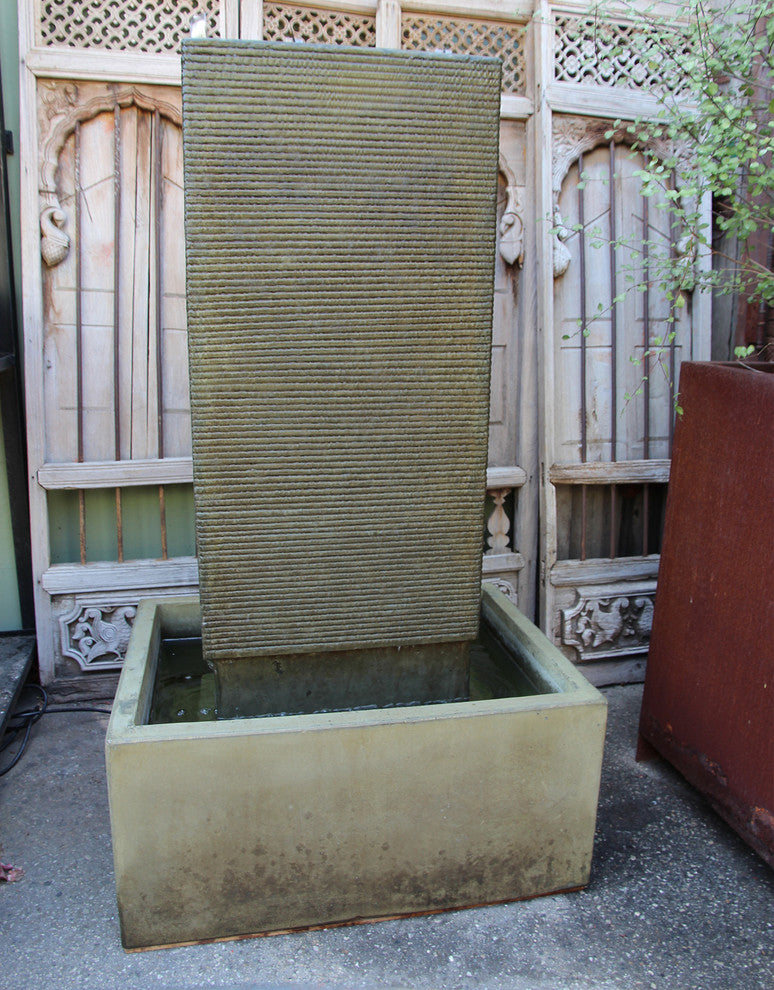 Green Cement Ripple Fountain