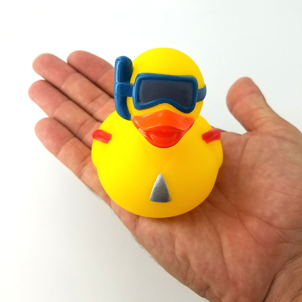 Non-Toxic Floating Bath Toy - Squeaky Yellow Diving Duck