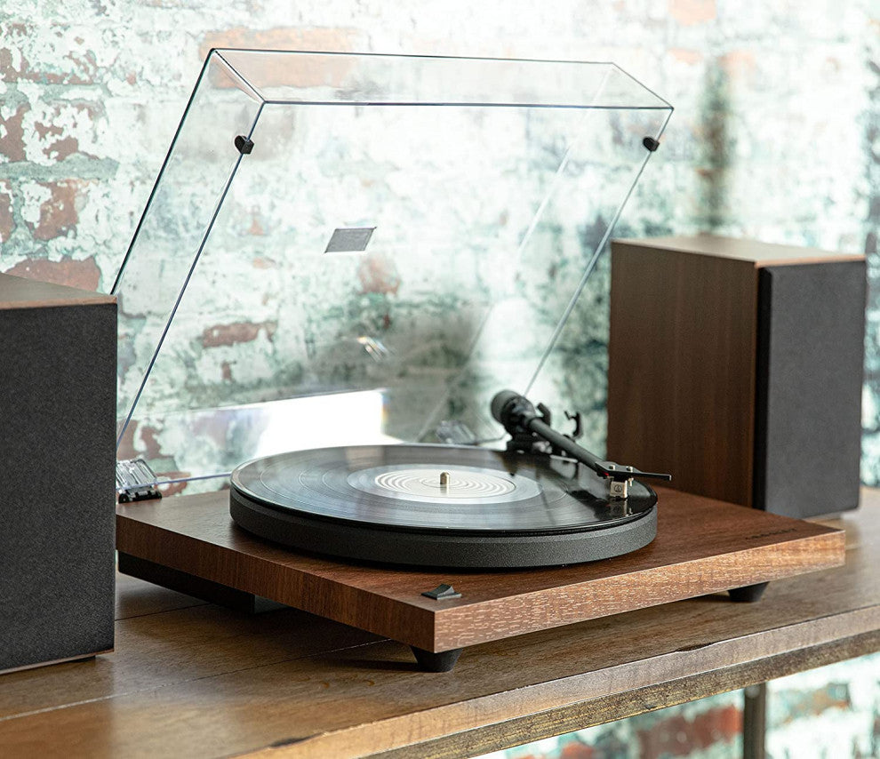 C6 Turntable, Walnut