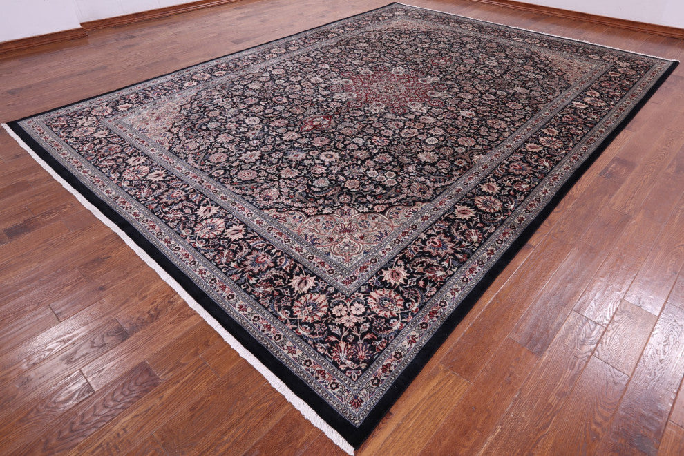 10' 0" X 13' 7" Fine Persian Kashan Hand-Knotted Wool Rug Q11381