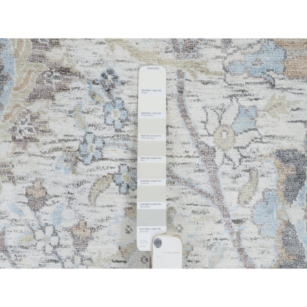 Ivory, Silk With Wool Hand Knotted, Sickle Leaf Design Round Rug, 9'9"x9'9"