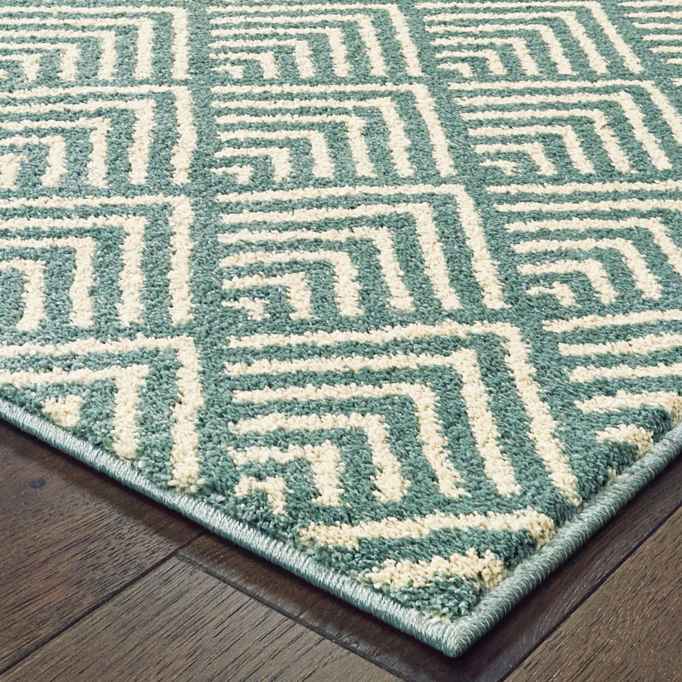 Oriental Weavers Carson Blue/ Ivory Geometric Indoor Area Rug 7'10"X10'