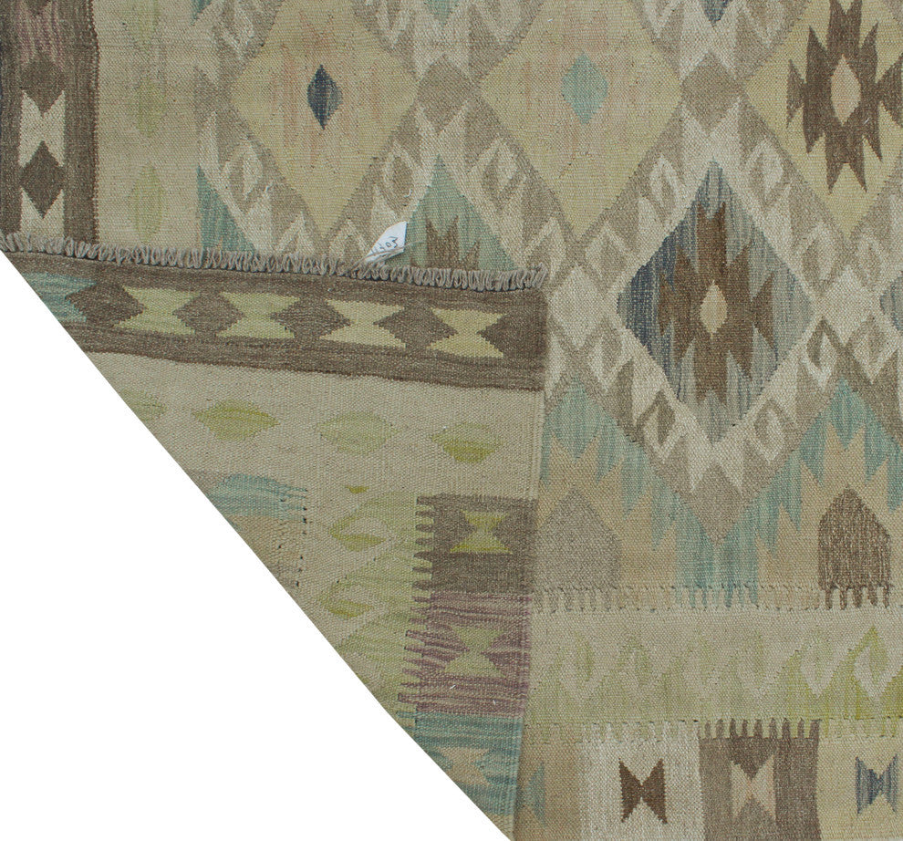 Winchester Kilim Maha Ivory Rug, 5'4x7'11