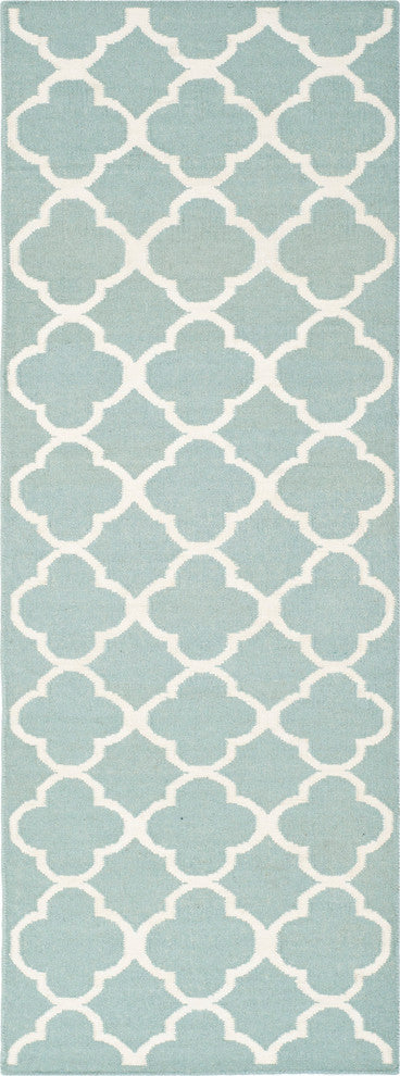 Safavieh DHU627A 7' Round Blue Rug