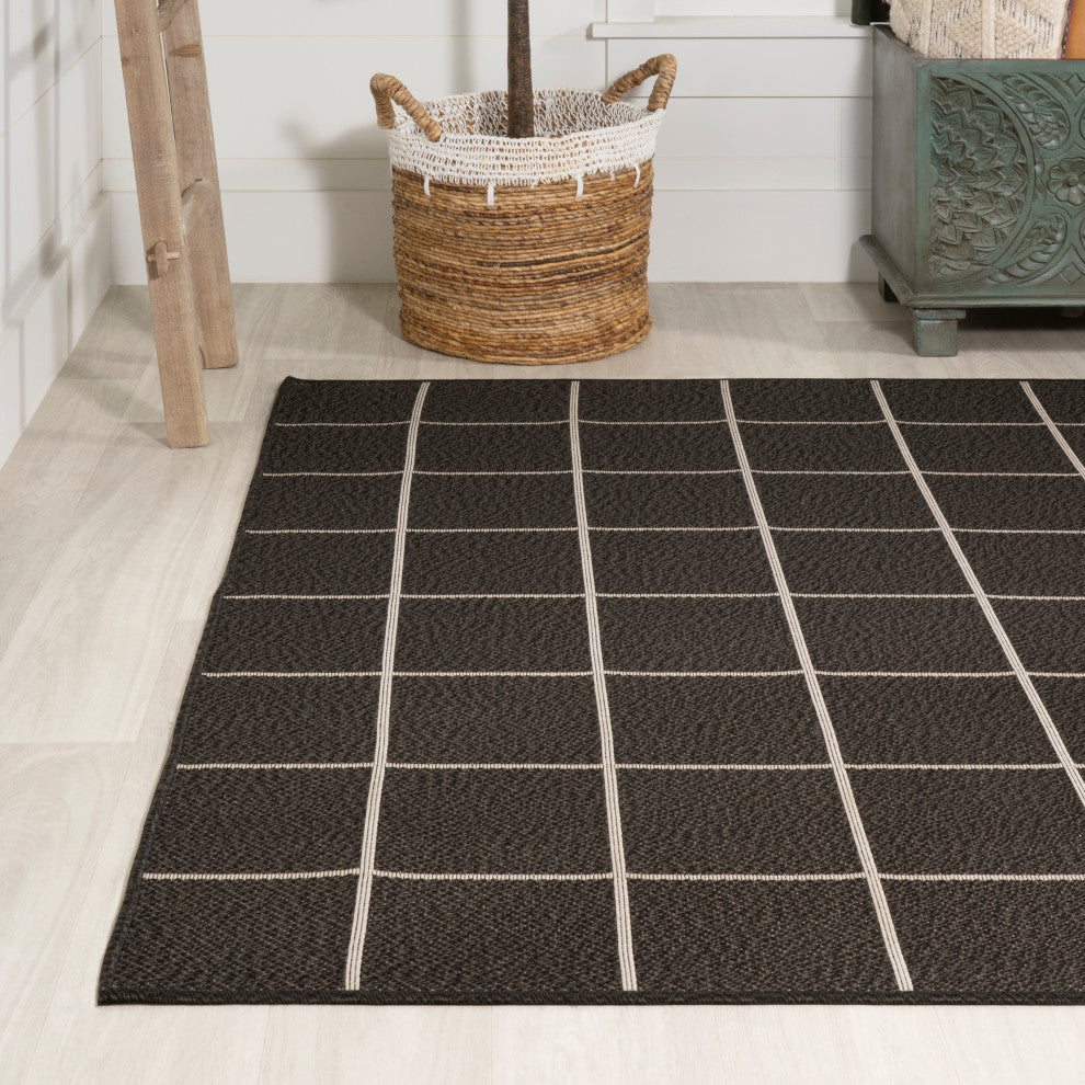 Grid Modern Squares Indoor/Outdoor Area Rug, Black/Cream, 8x10