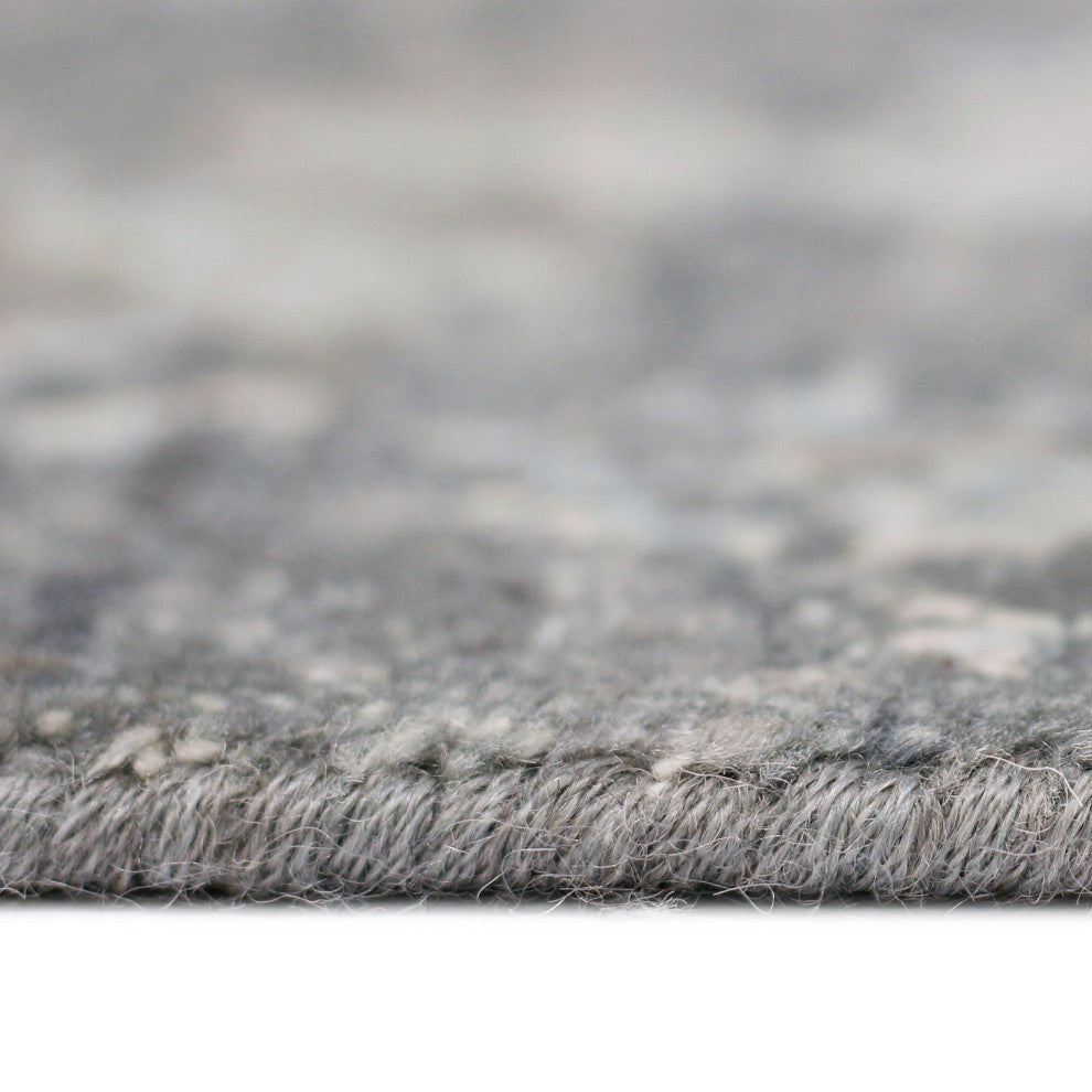 Naomi Teri Silver Knotted Wool Area Rug, 8'x10'