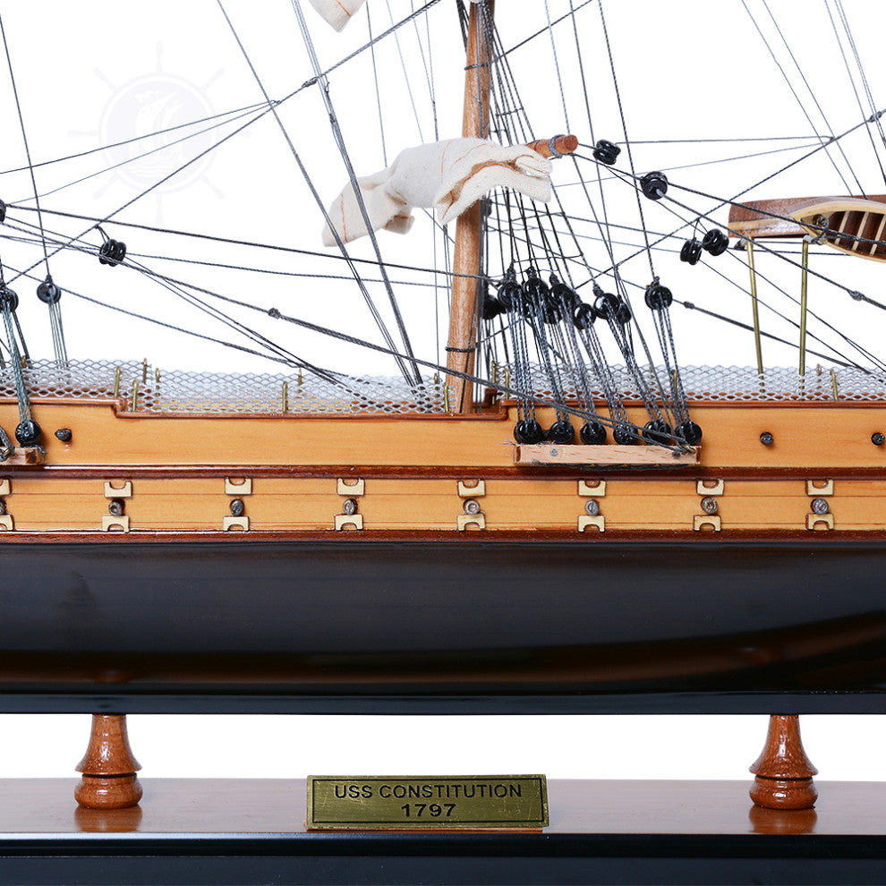 Uss Contitution Small Museum-quality Fully Assembled Wooden Model Ship