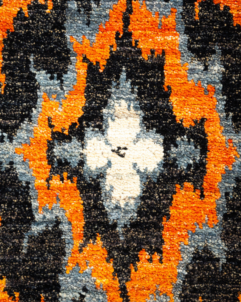 Modern, One-of-a-Kind Hand-Knotted Area Rug Ivory, 6'' 2" x 6'' 2"