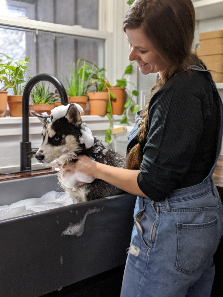 Austen Matte Gray Fireclay 30" Single Bowl Farmhouse Undermount Kitchen Sink