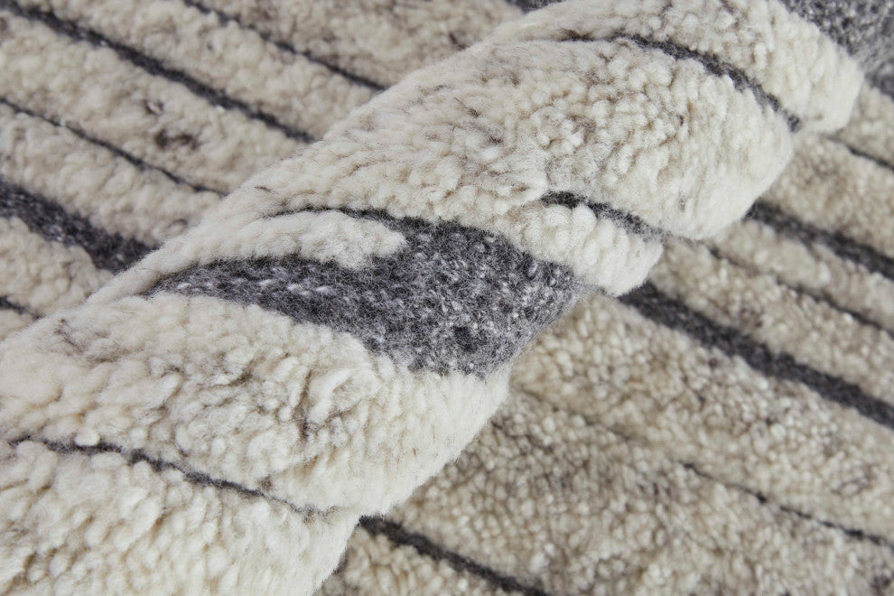 Broadfield T6037 Modern/Scandinavian/Casual Area Rug, 2'x3'