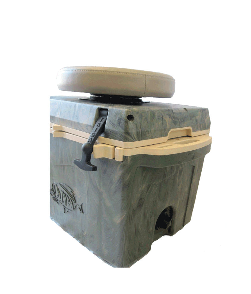 27 Qt Woodland Camo Cooler With Swivel Seat