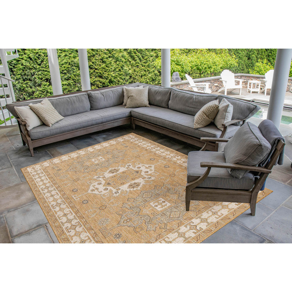 Carmel Kilim Indoor/Outdoor Rug, Sand, 6'6"x9'4"