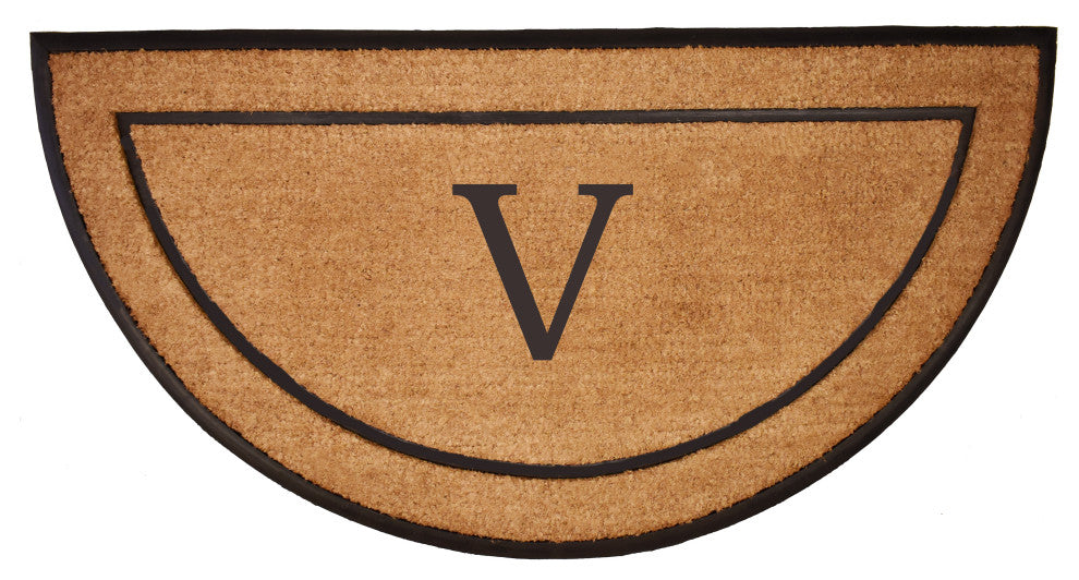 Calloway Mills The General Monogram Doormat, Letter V