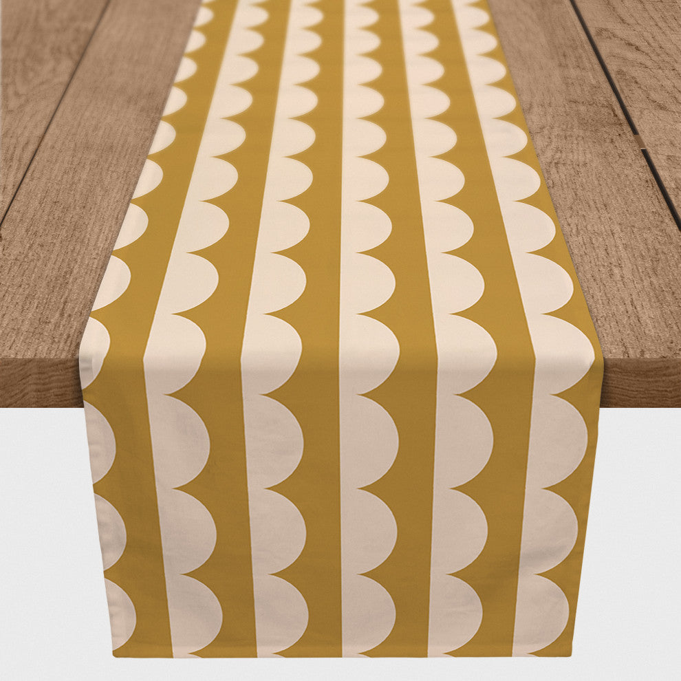 Scalloped Circle  16x90 Poly Twill Table Runner
